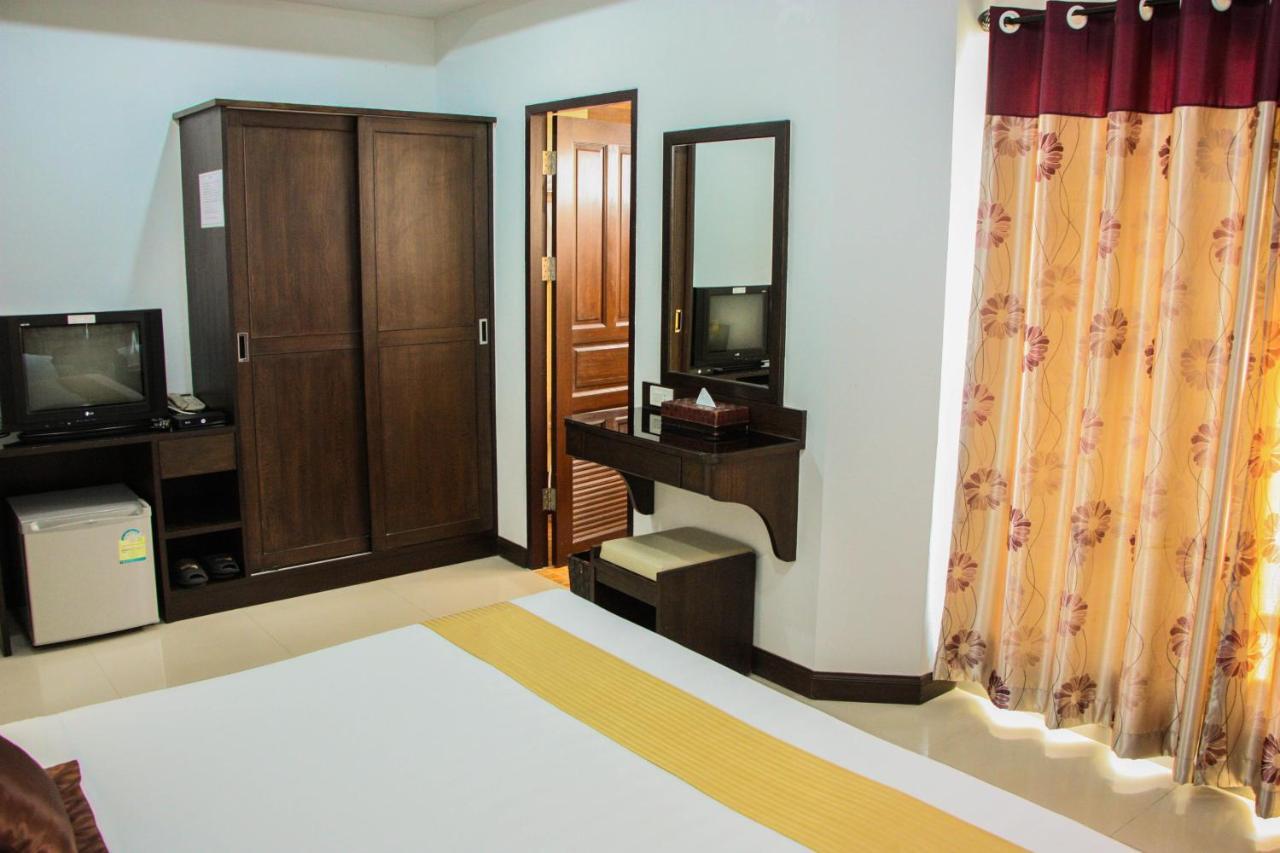 Iyara Hua Hin Lodge Екстер'єр фото