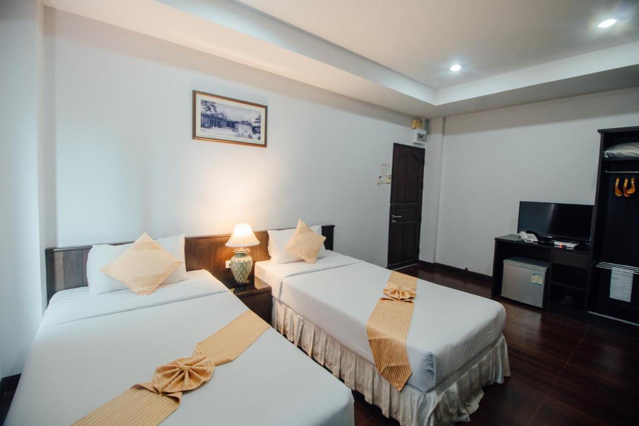 Iyara Hua Hin Lodge Екстер'єр фото